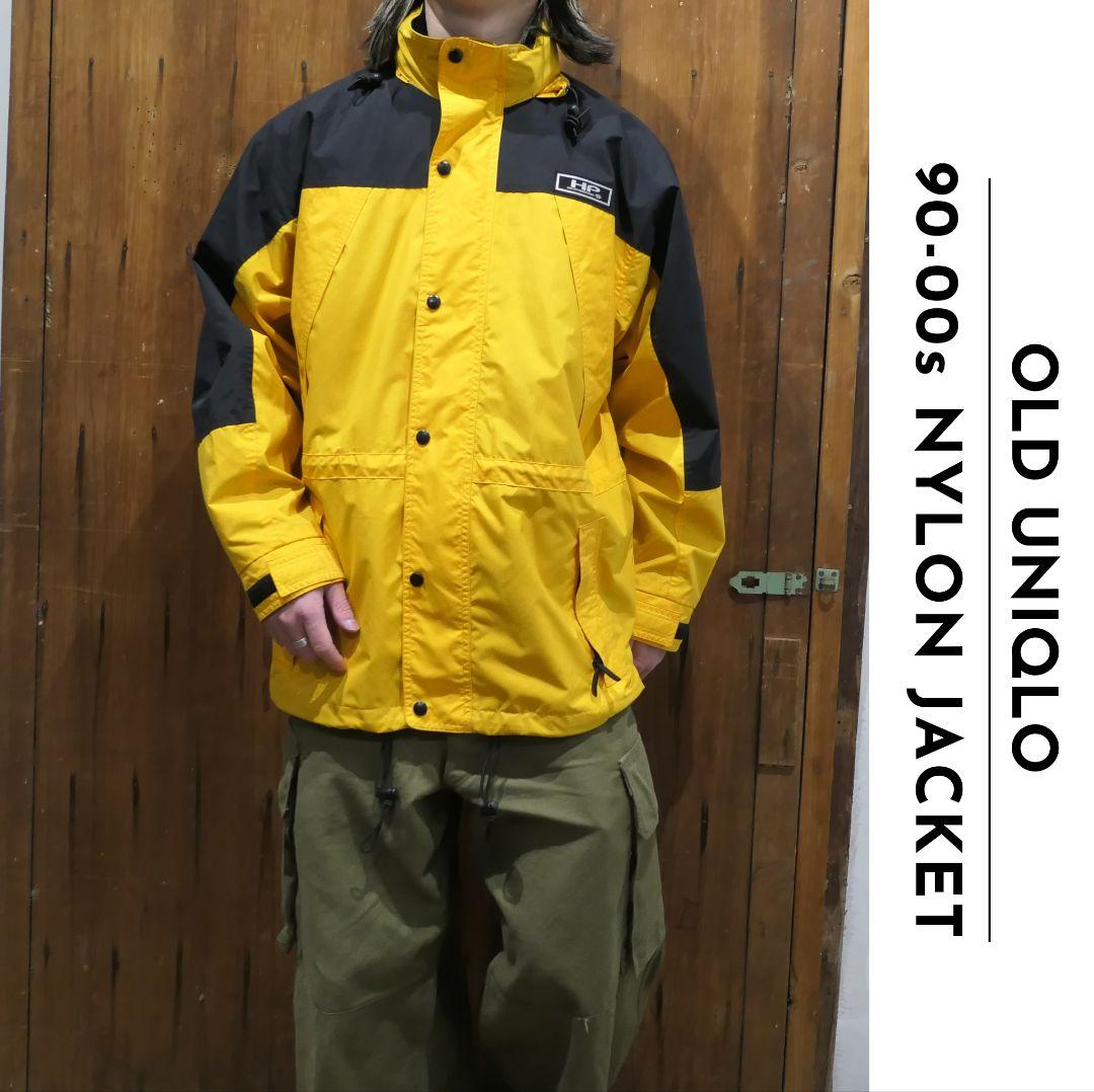 VINTAGE 90-00s Nylon jacket -OLD UNIQLO-