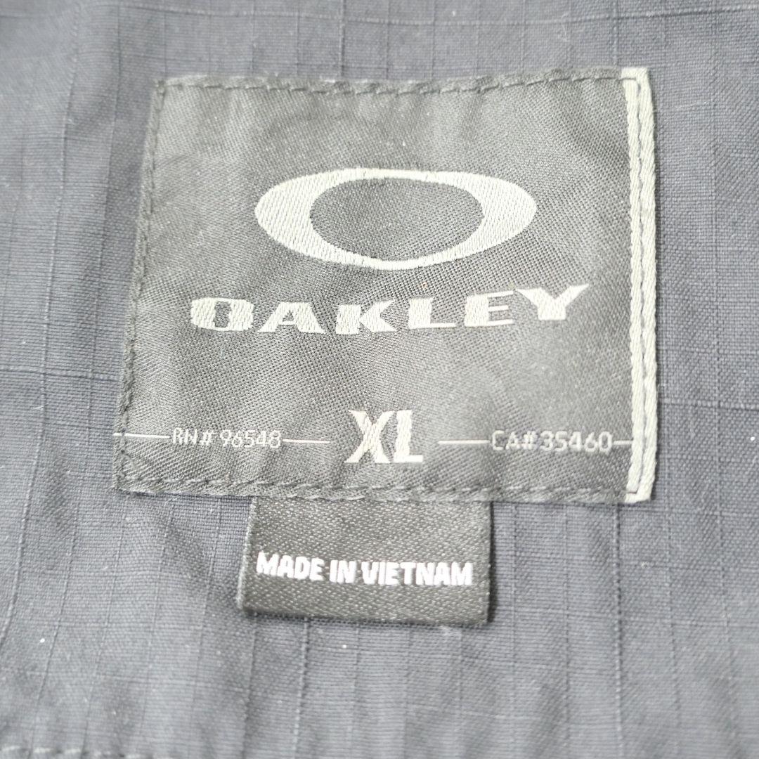 USED XL Nylon jacket -OAKLEY-